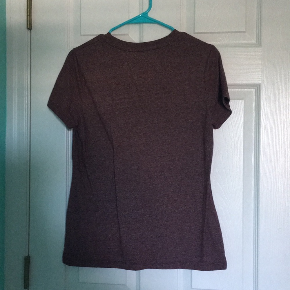 Maroon tee - Picture 2 of 2